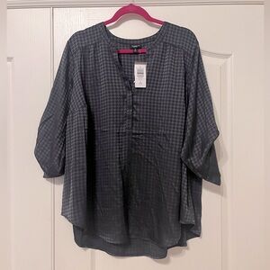 NWT Torrid Sz 3x Harper Satin Jacquard pullover 3/4 sleeve blouse